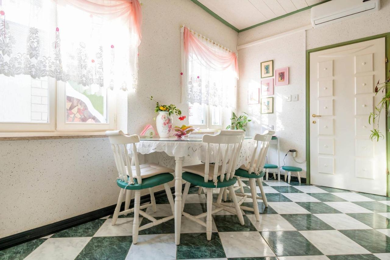 Kuca Za Odmor Lucy Apartment Pula Exterior photo